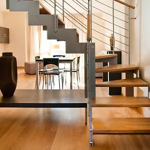 https://eureka-court-apartment.taorminaitalyhotels.com