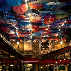 https://ventisei.taorminaitalyhotels.com